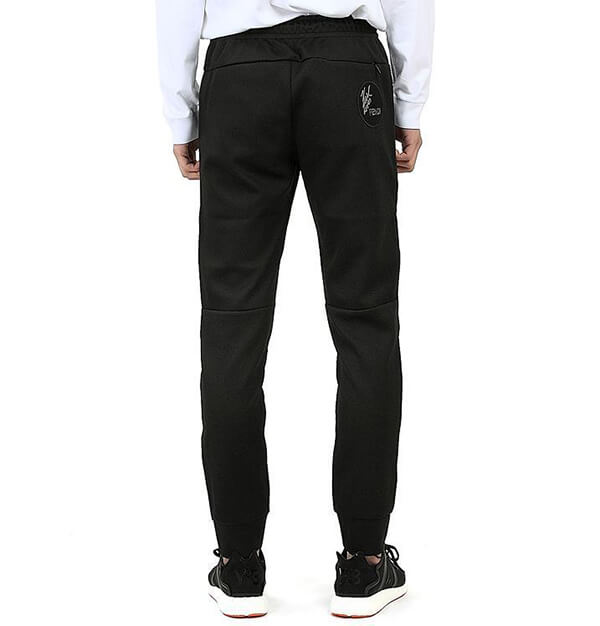 【関税負担】 フェンディKARLITO PATCH SWEATPANTS