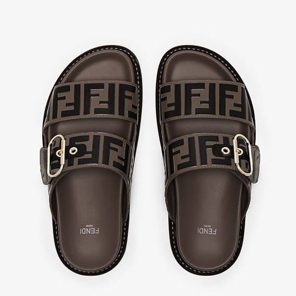 フェンディ サンダル コピー フェンディSLIDE Slide in pelle bianca 8X6749A5JXF172B
