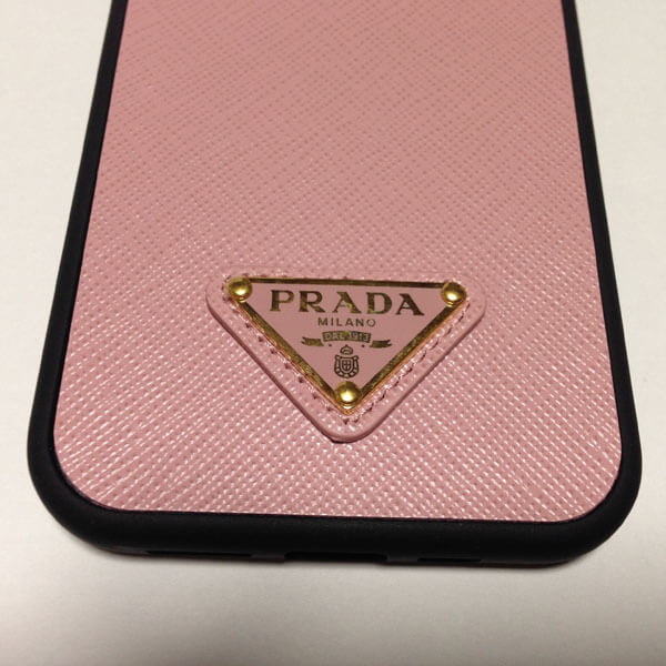 すぐ届く☆Prada (プラダ） サフィアーノレザー iPhone12 ケース