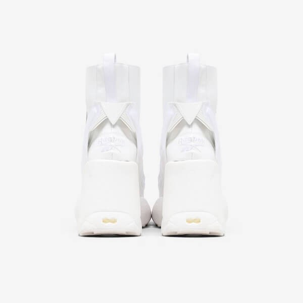 マルジェラ リーボック 偽物☆ポンプフューリー 偽物☆Maison Margiela Reebok Tabi Instapump Fury Hi